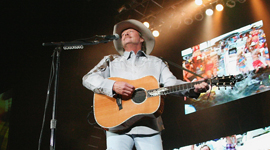 AlanJackson2010.jpg